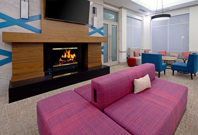 ホテル Hilton Garden Inn Albuquerque Airport