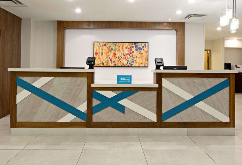 ホテル Hilton Garden Inn Albuquerque Airport