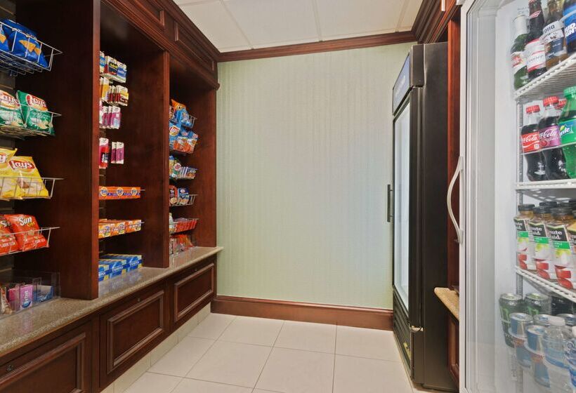 בית מלון כפרי Hilton Garden Inn Annapolis