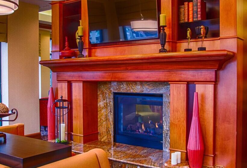 בית מלון כפרי Hilton Garden Inn Bowling Green