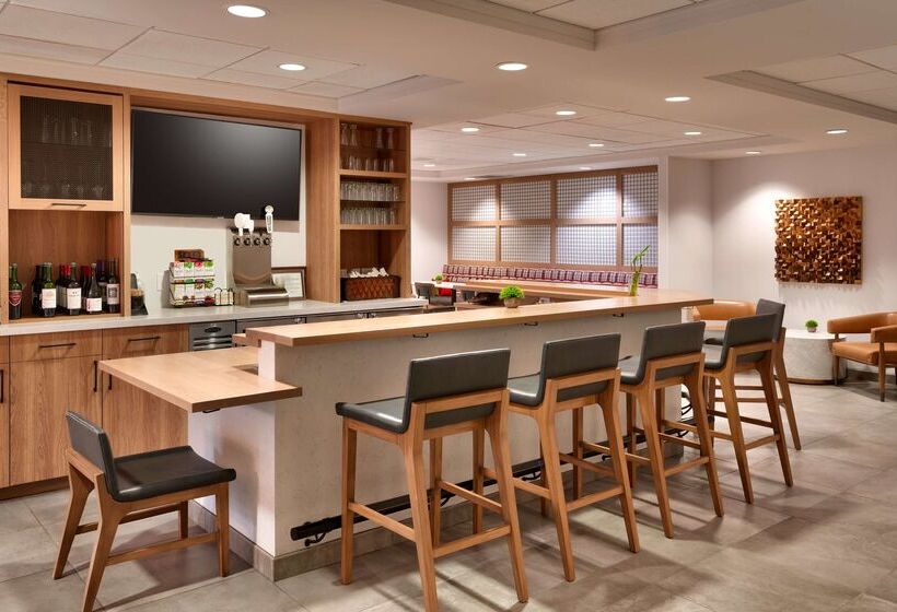 هتل Hilton Garden Inn Bozeman