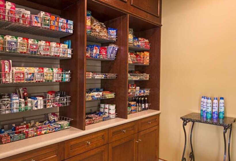 호텔 Hilton Garden Inn Cleveland Airport