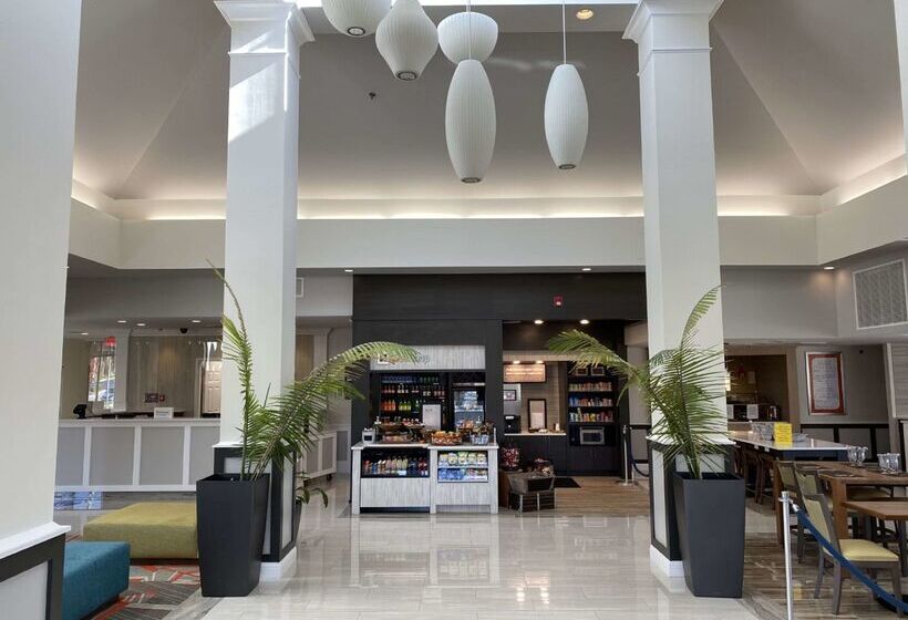 فندق Hilton Garden Inn Columbia