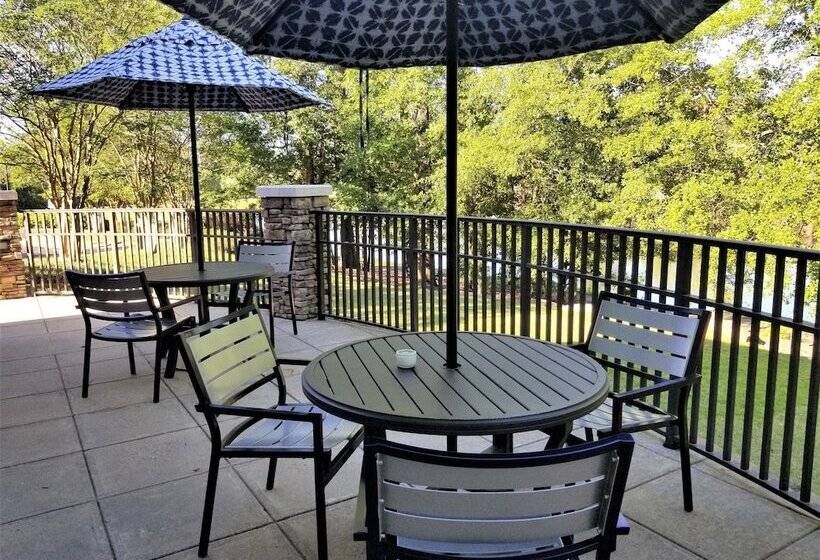 בית מלון כפרי Hilton Garden Inn Columbus