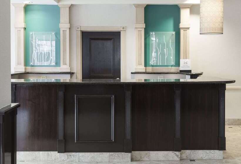 호텔 Hilton Garden Inn Dallas Lewisville