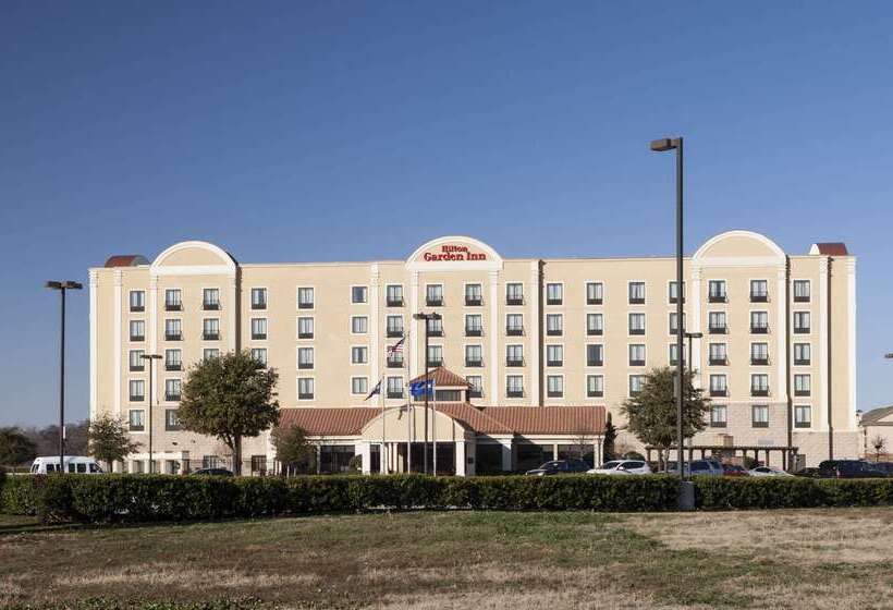 ホテル Hilton Garden Inn Dallas Lewisville