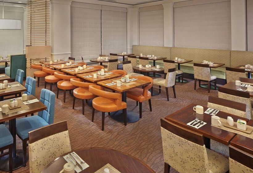 هتل Hilton Garden Inn Danbury