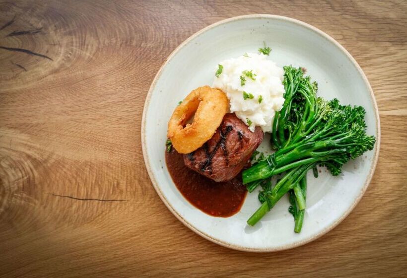 Отель Hilton Garden Inn Denver Downtown