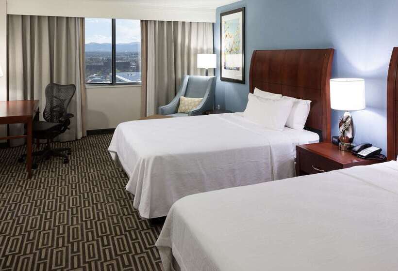 Отель Hilton Garden Inn Denver Downtown