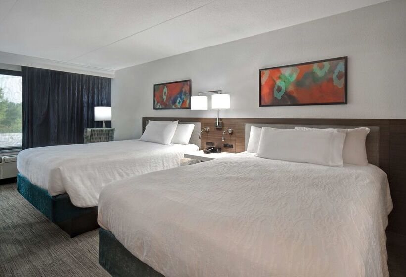 酒店 Hilton Garden Inn Detroit Metro Airport