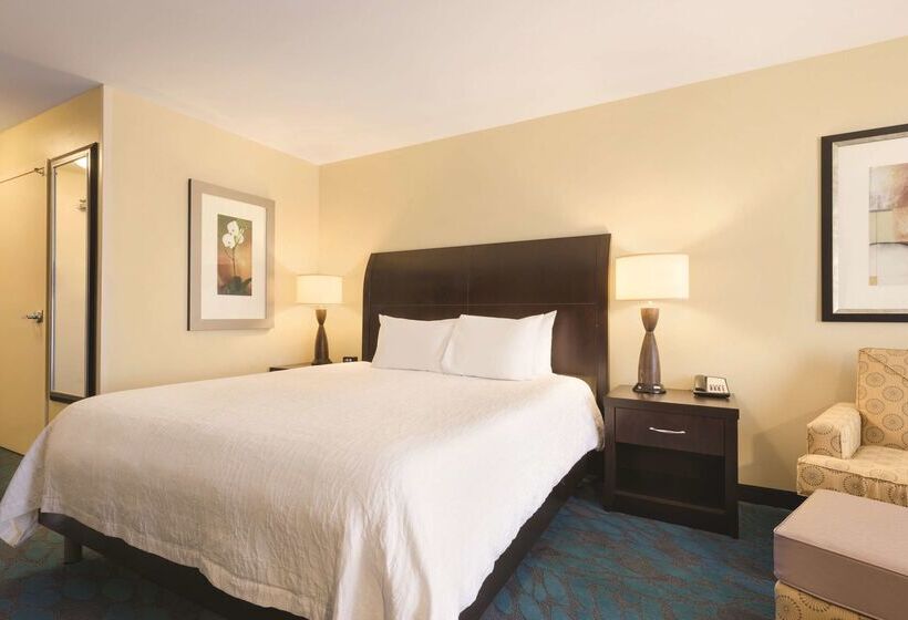 호텔 Hilton Garden Inn Fargo