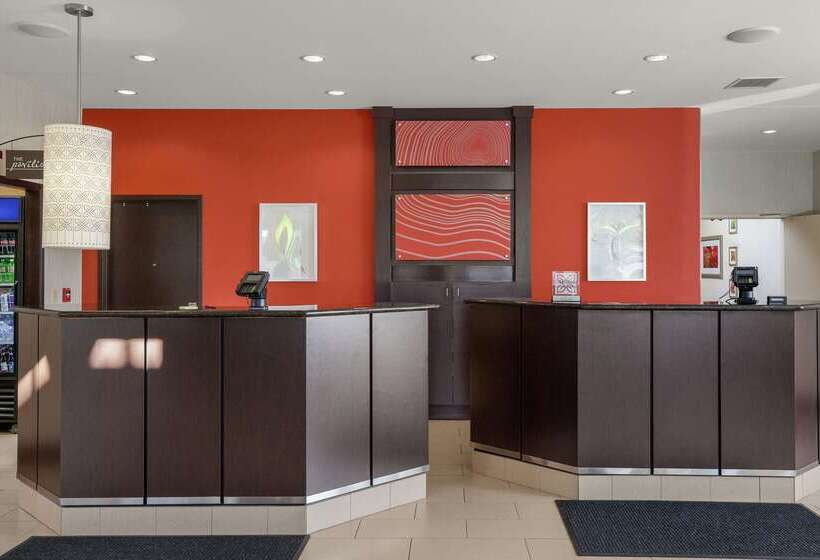 호텔 Hilton Garden Inn Fargo