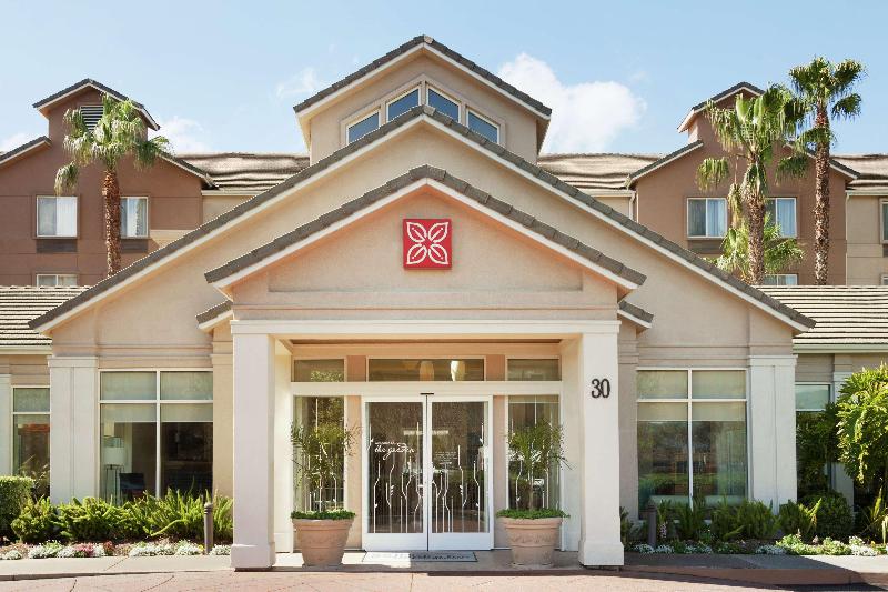 Отель Hilton Garden Inn Gilroy