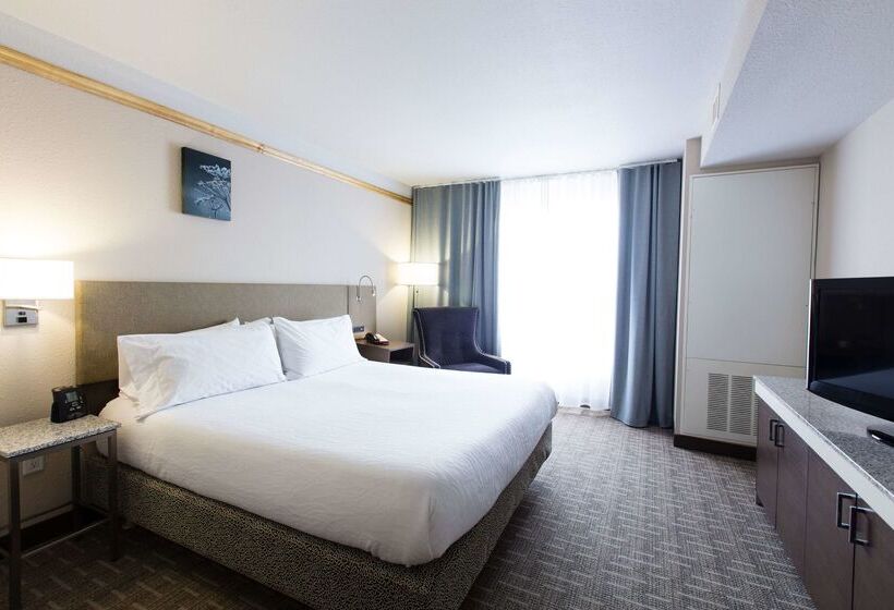 هتل Hilton Garden Inn Grand Forksund