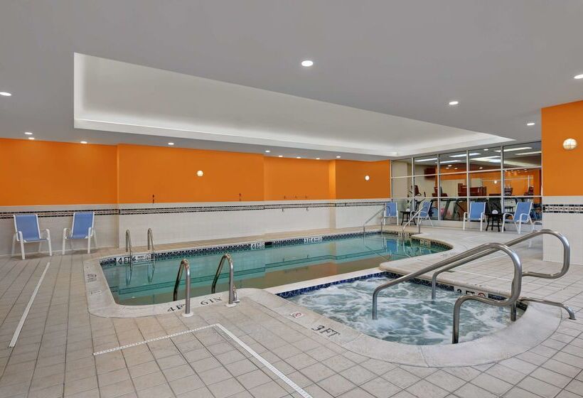 فندق Hilton Garden Inn Hamilton