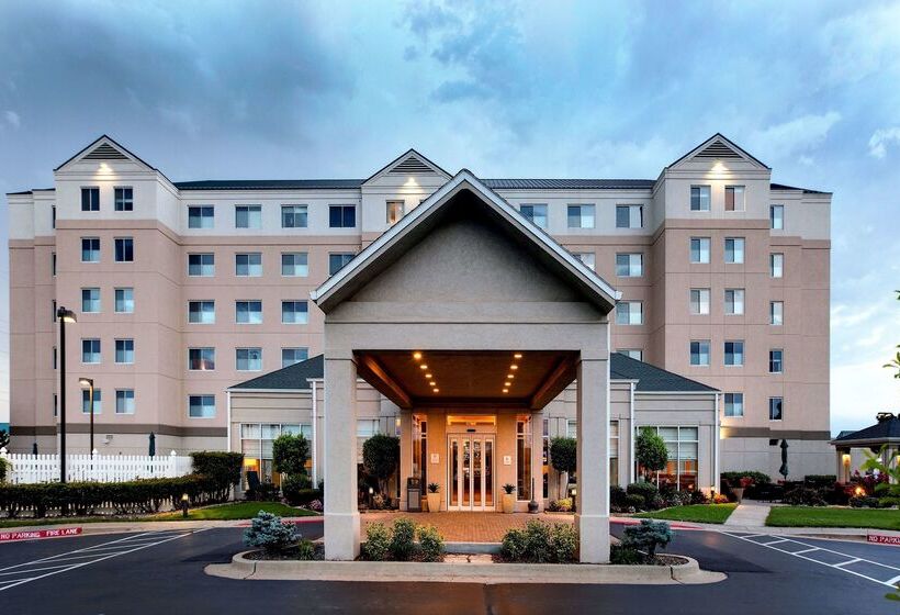 בית מלון כפרי Hilton Garden Inn Oklahoma City Airport