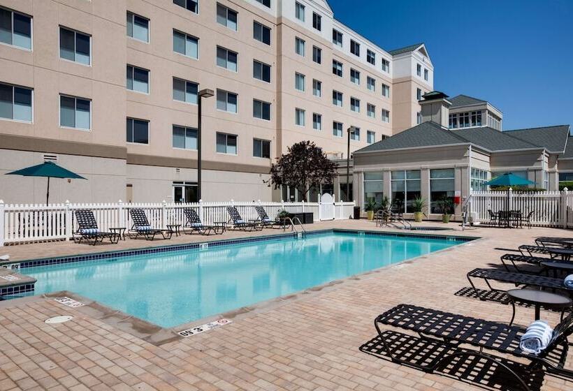 בית מלון כפרי Hilton Garden Inn Oklahoma City Airport