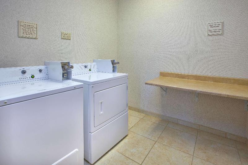 فندق Hilton Garden Inn Portland Downtown Waterfront