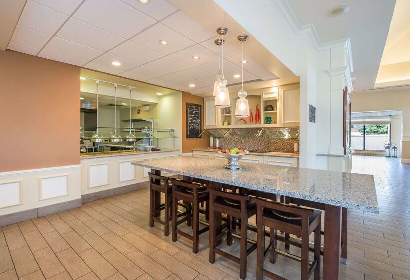 فندق Hilton Garden Inn Fishkill