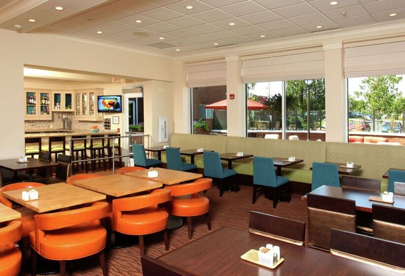 ホテル Hilton Garden Inn Spokane Airport