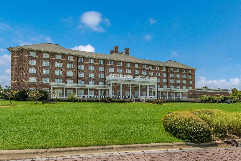호텔 Hilton Garden Inn Suffolk Riverfront
