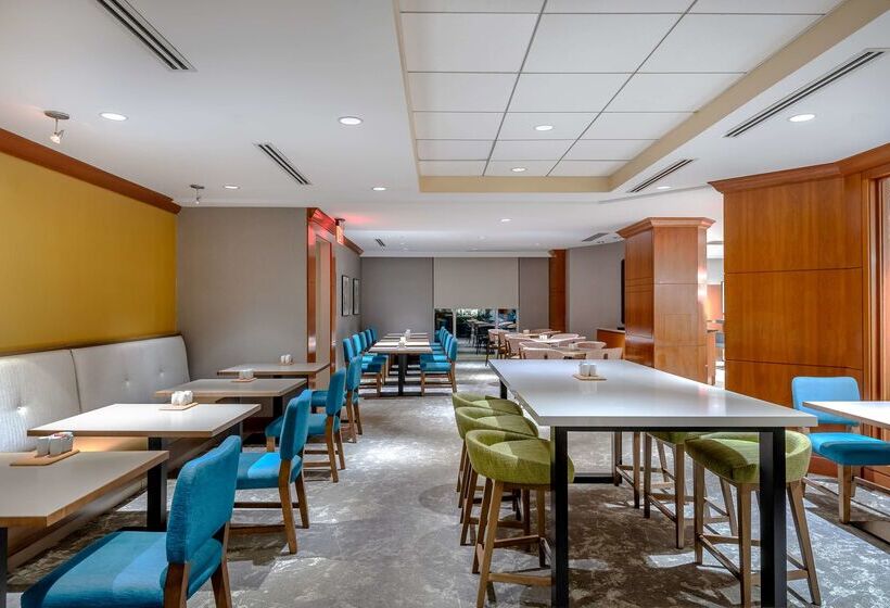 فندق Hilton Garden Inn Tysons Corner