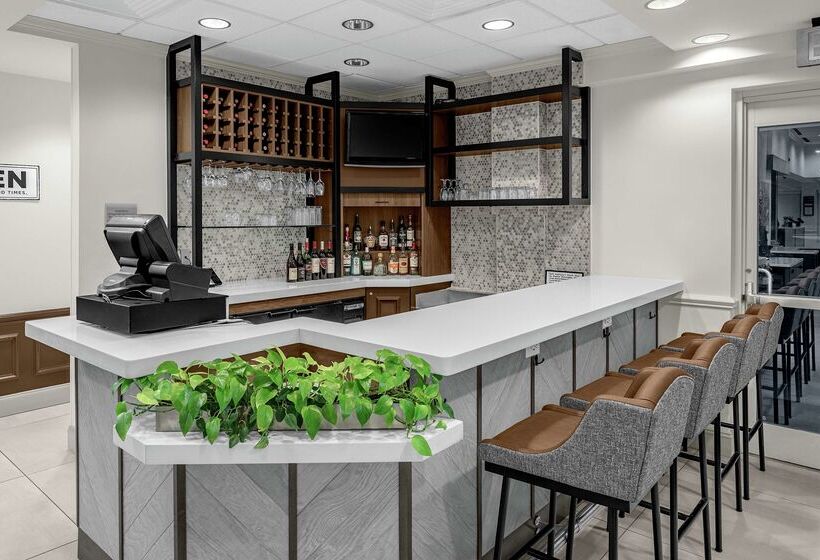 בית מלון כפרי Hilton Garden Inn Wilmington Mayfaire Town Center