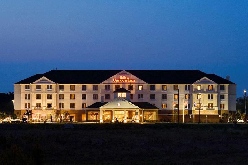 בית מלון כפרי Hilton Garden Inn Wilmington Mayfaire Town Center
