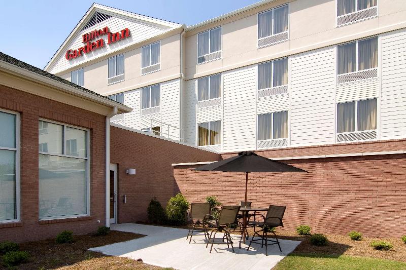 בית מלון כפרי Hilton Garden Inn Wilmington Mayfaire Town Center