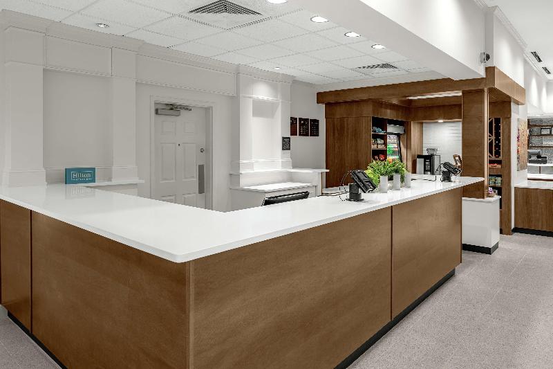 هتل Hilton Garden Inn Wilmington Mayfaire Town Center