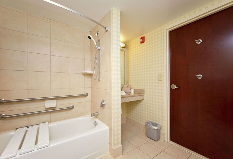 فندق Hilton Garden Inn Winchester