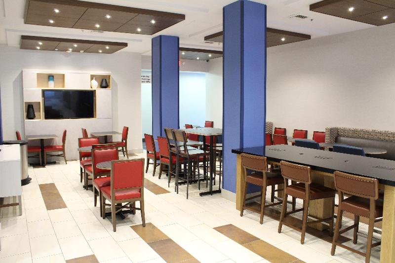 Holiday Inn Express Hotel & Suites Napa Valley American Canyon, An Ihg