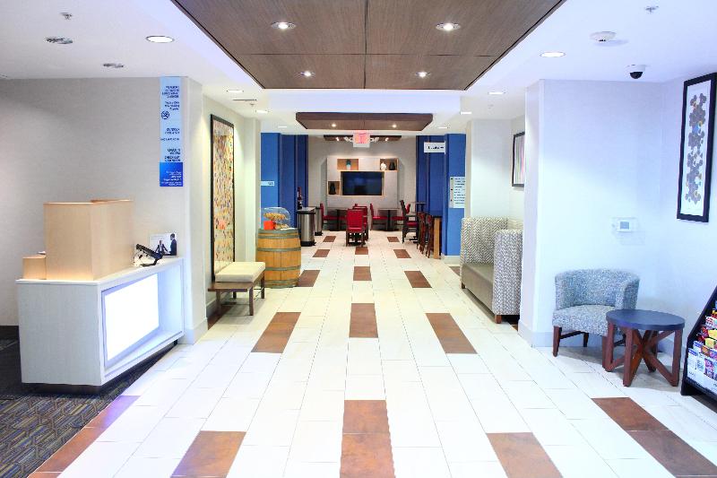 Holiday Inn Express Hotel & Suites Napa Valley American Canyon, An Ihg