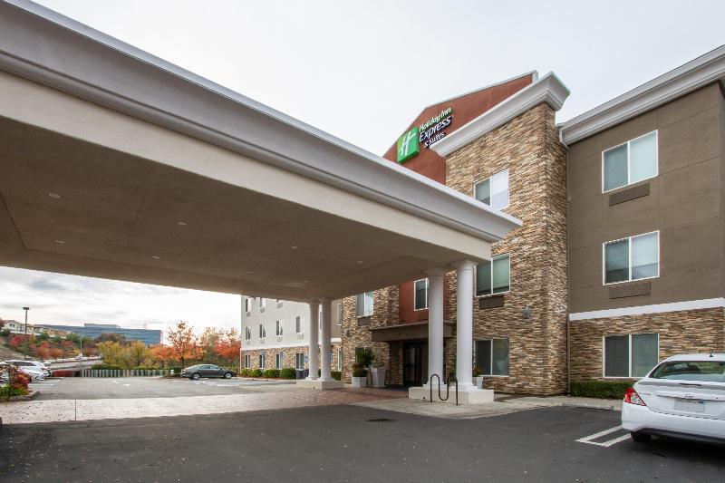 Holiday Inn Express Hotel & Suites Roseville   Galleria Area, An Ihg