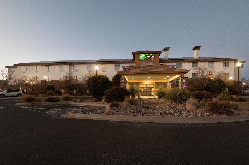 酒店 Holiday Inn Express & Suites St George North   Zion, An Ihg