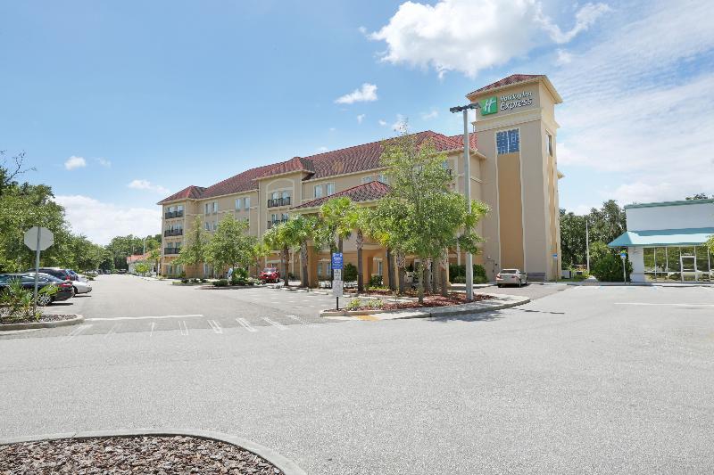 فندق Holiday Inn Express Tampa North Telecom Park, An Ihg