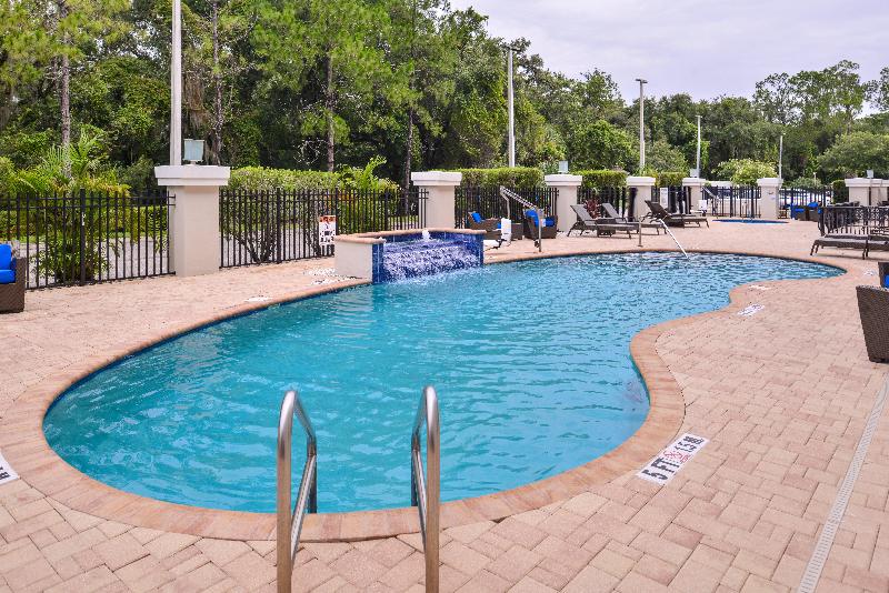 בית מלון כפרי Holiday Inn Express Tampa North Telecom Park, An Ihg