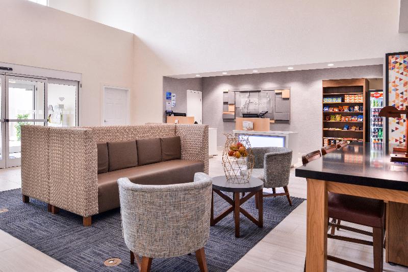 فندق Holiday Inn Express Tampa North Telecom Park, An Ihg