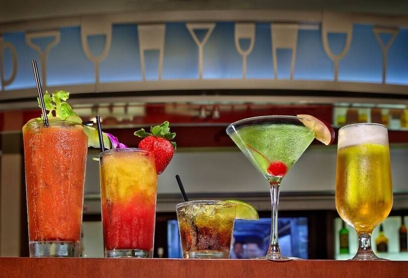 فندق Holiday Inn Jacksonville E 295 Baymeadows, An Ihg