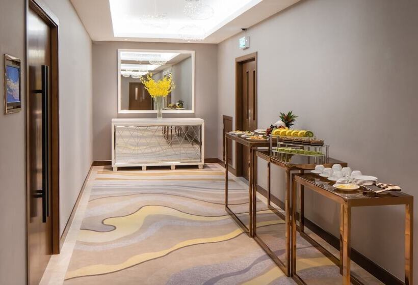 هتل Holiday Inn Macau, An Ihg