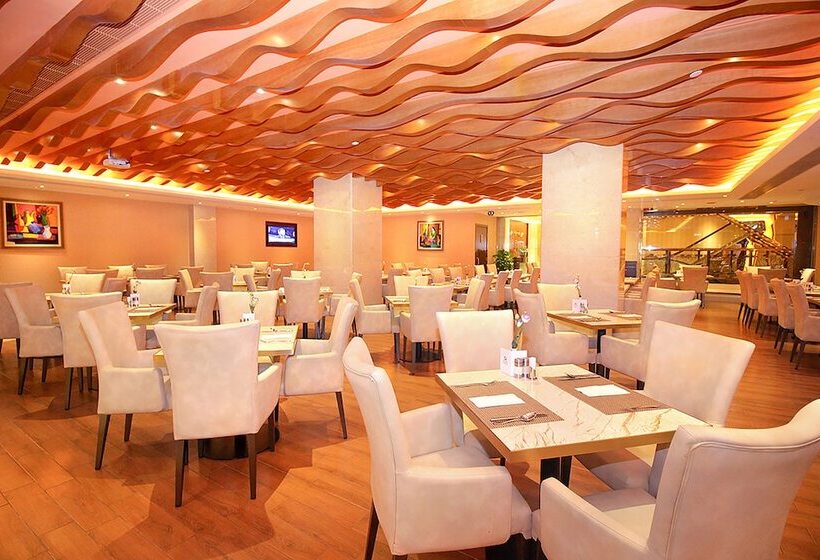 هتل Holiday Inn Macau, An Ihg