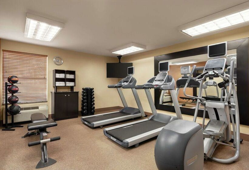 Отель Homewood Suites By Hilton Allentownbethlehem Airport