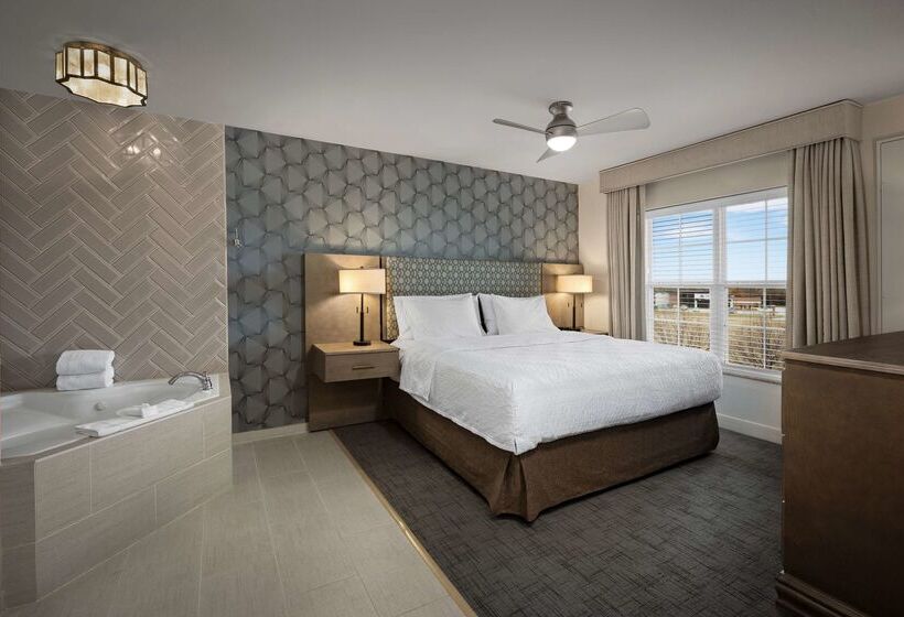 Отель Homewood Suites By Hilton At The Waterfront