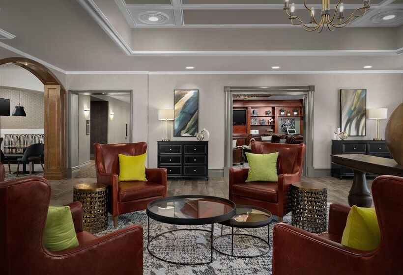 Отель Homewood Suites By Hilton At The Waterfront