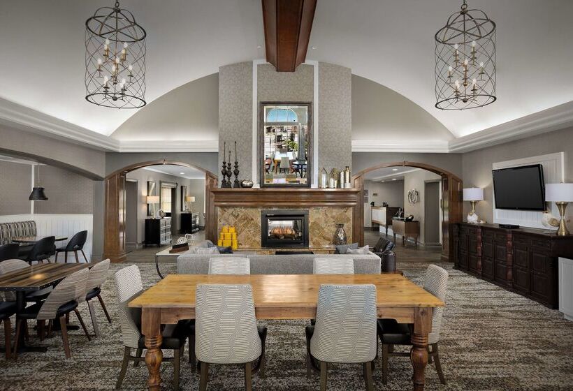 Отель Homewood Suites By Hilton At The Waterfront