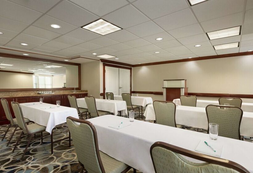 Отель Homewood Suites By Hilton Dullesnorth/loudoun