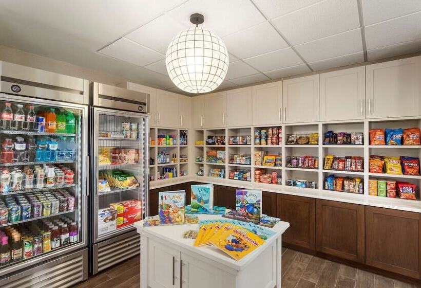 ホテル Homewood Suites By Hilton Fargo