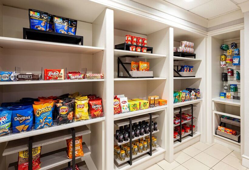 فندق Homewood Suites By Hilton Gainesville