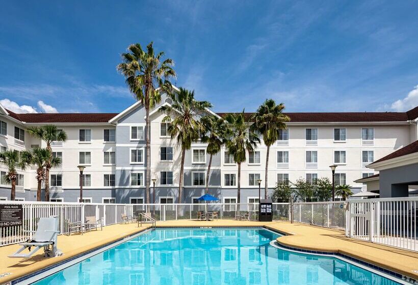 فندق Homewood Suites By Hilton Gainesville