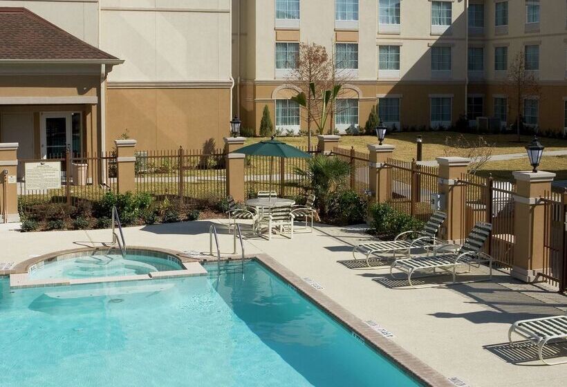 فندق Homewood Suites By Hilton Laredo At Mall Del Norte